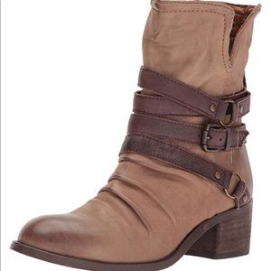 Sbicca Endora Bootie